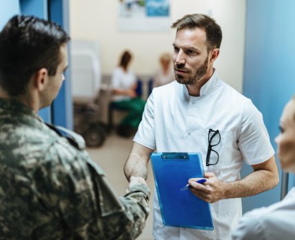 Інформація для осіб,  стосовно яких встановлено факт  позбавлення особистої свободи внаслідок збройної агресії  проти України, після їх звільнення з полону